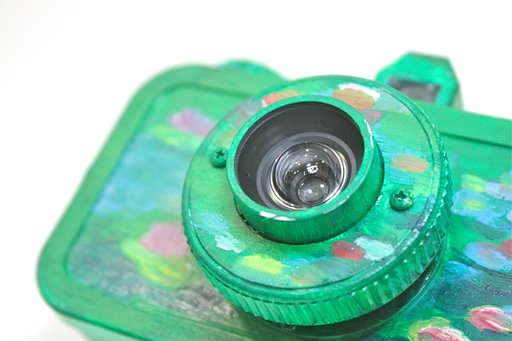 La Sardina Wardrobe Artist - Maria Tang and her La Sardina DIY