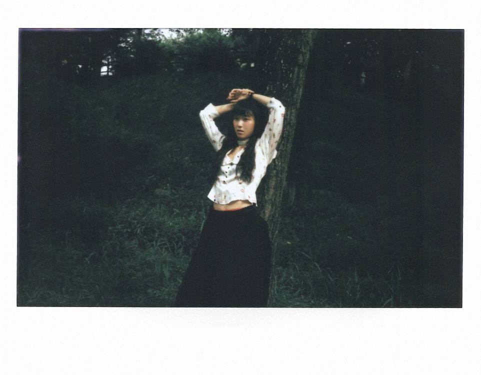 © Hyeoungdae Photo  | 使用 Lomo’Instant Wide Glass 拍摄 | 模特：Seohyun Lee