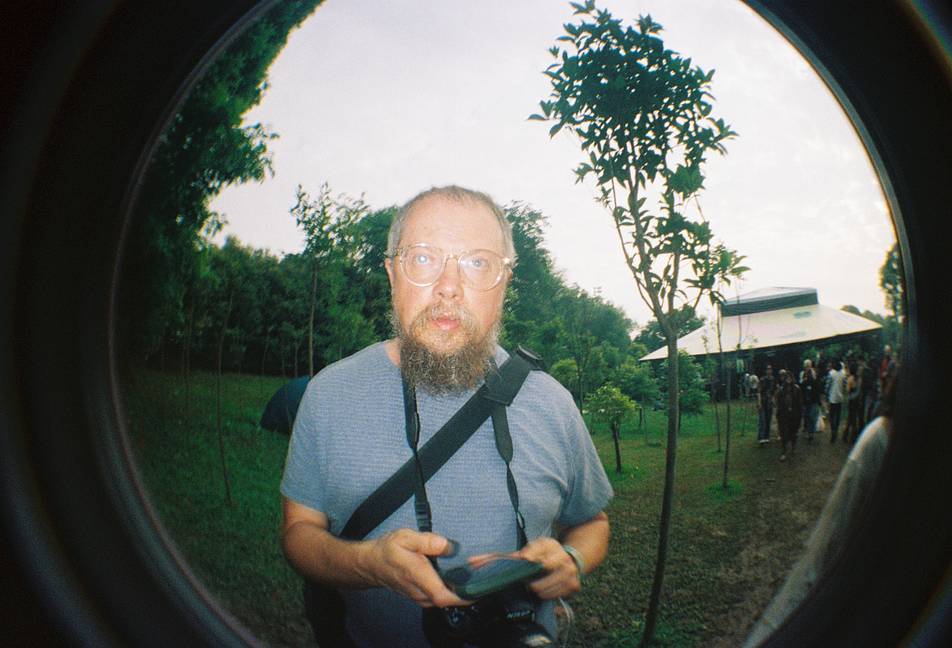 © 饼干， 春游音乐节 | 使用 Fisheye No.2 135 第二代鱼眼胶片相机 &amp; Lomography Color Negative ISO 800 135 彩色负片胶卷 拍摄