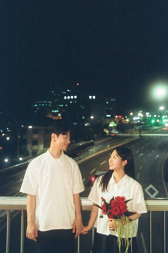 © haraefoto | Lomography Color Negative ISO 800 135 彩色负片胶卷 | Lomo 明室冲洗显影罐 135 | Model: Youngkyung Kim, Jongsu Hwang