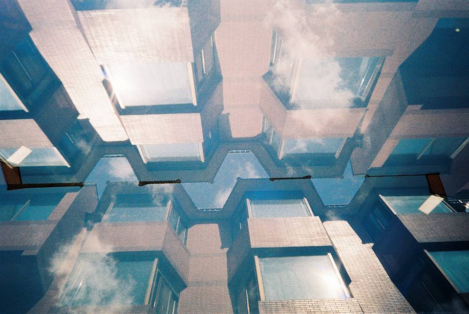 ©尹航，周易佳｜使用 Lomo MC‑A 全自动随拍胶片相机 &  LomoChrome Classicolor ISO 200 135 经典版彩色负片 拍摄