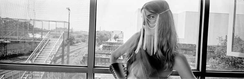 Lens: Schneider-Kreuznach Angulon 90mm/f6.8 · Lomography