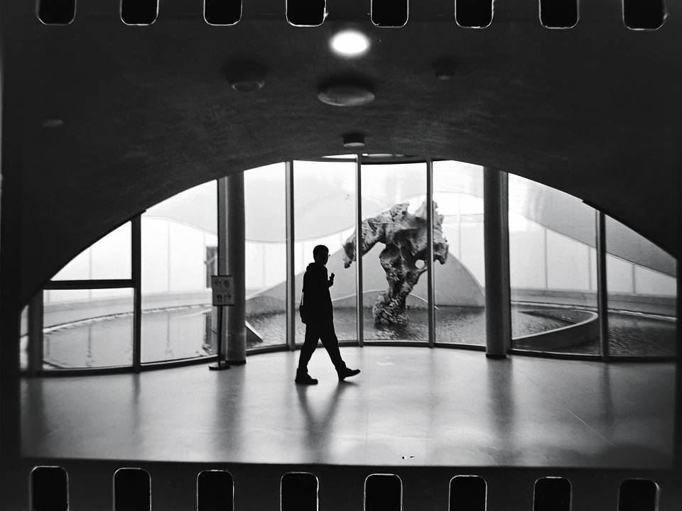 © 临万川 |  使用Lomo LC-A 120 胶片相机 &amp; Lomography B&amp;W Earl Grey ISO 100 120 黑白胶卷拍摄