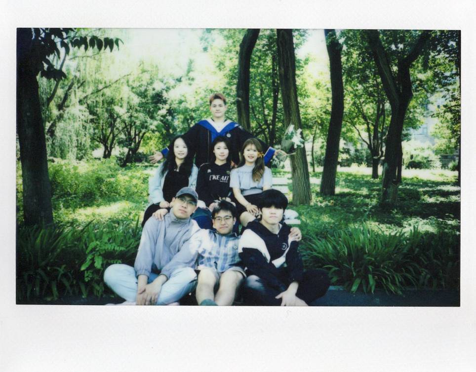 照片由 Inés 使用 Lomo'Instant Wide Glass 宽幅玻璃镜头拍立得相机 拍摄
