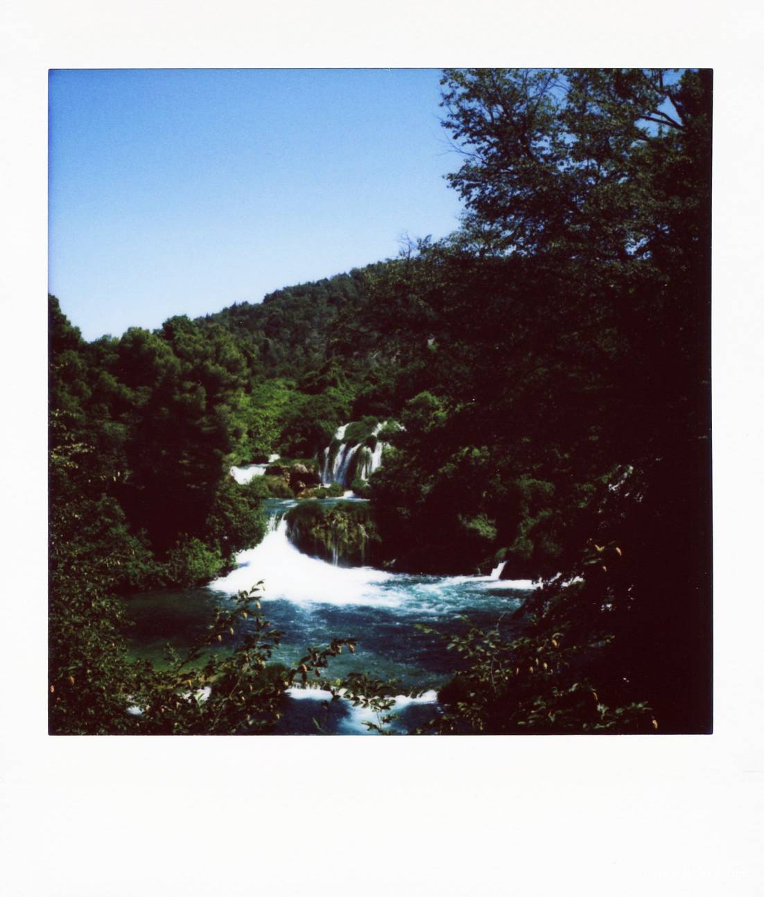 Photo by macasaett, yynckh, and seencity