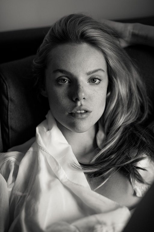 Getting To Know Fashion Photographer Eliza Stegienka