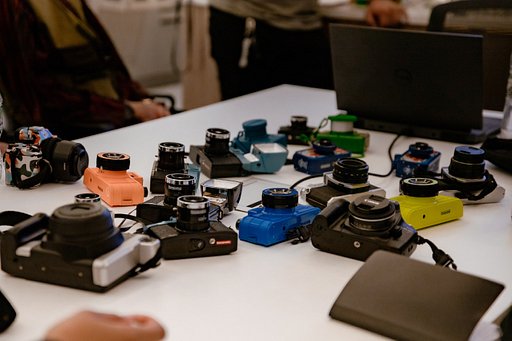 9tofive Studios' First Beginner's Workshop Featuring Lomography Cameras