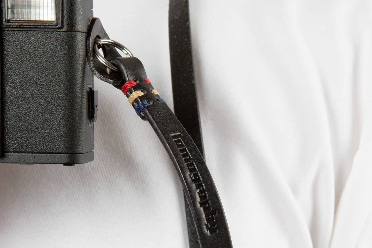 Lomo Explorer Camera Strap Black Leather – Lomography