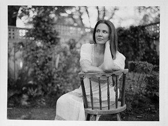 Lens: Schneider-Kreuznach Symmar 150 mm f/5.6 · Lomography