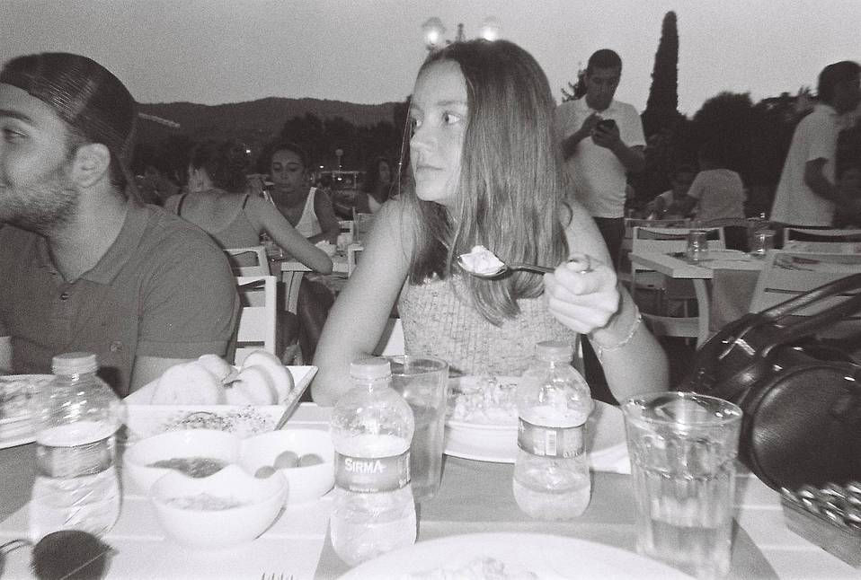 Credits: yamua, fragakis_p, edatopuz, chazz, lomographysoholondon &amp; armantrio