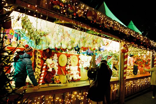 In the Frame: Lights of the Season