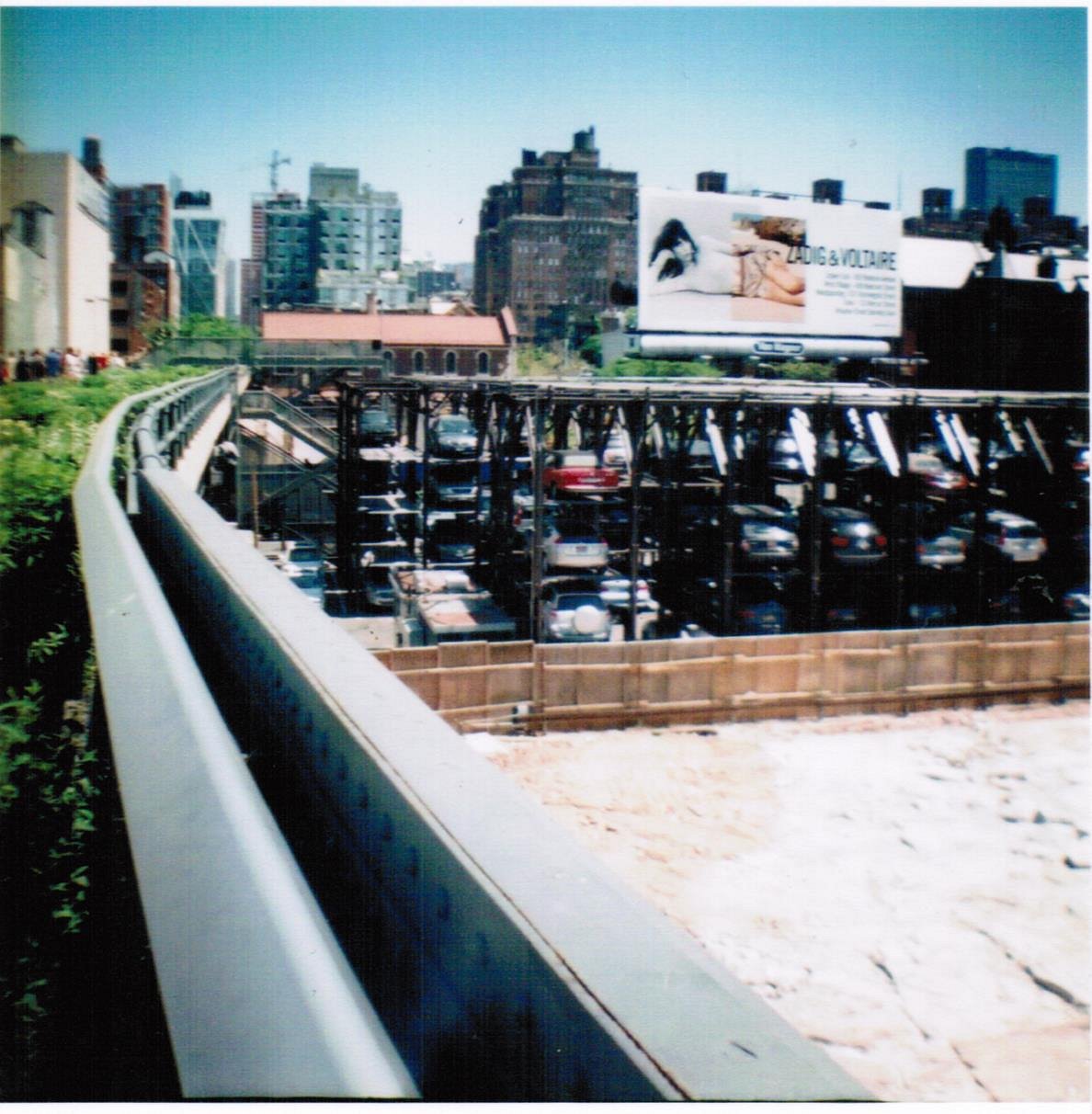 Photo by dongtian · Lomography