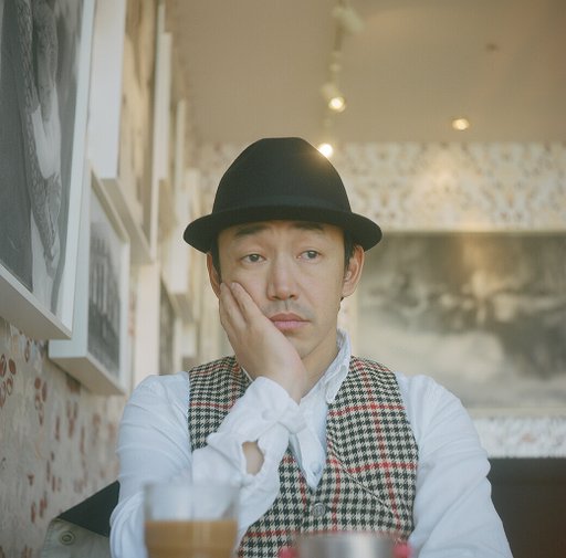 石井正則、LOMO Lubitel 166+で撮る