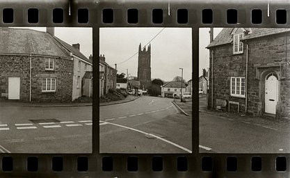 カメラ: Olympus Pen D · Lomography
