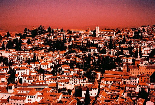 A Photographer’s Lifestyle Guide to Granada: Best Photo Spots & Art Highlights
