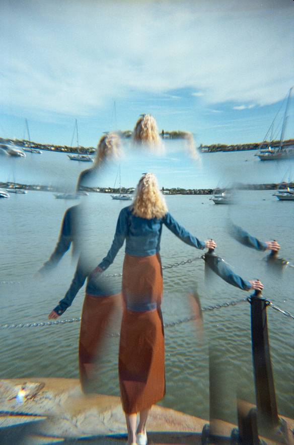 Credits: 007-0815-styler, amp_puttipong, myleskatherine, cold_pencil_, lomography, dinobrain, nstsee &amp; churbumgirl