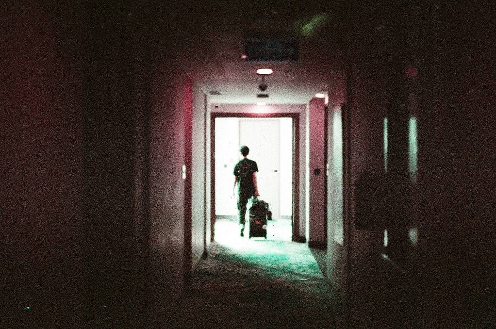 © Martinus Ragita | LomoChrome Purple ISO 100–400 135 紫调负片 Pétillant 汽泡特別版