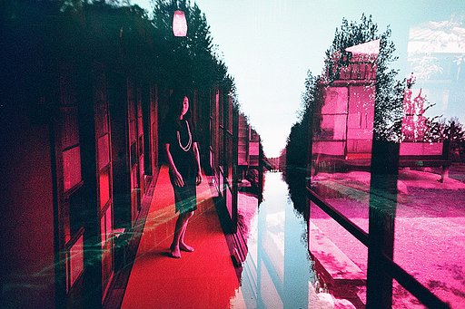 LomoChrome Purple Film Swap ⁠— Exposing Both Sides with Fotobes and Hodachrome