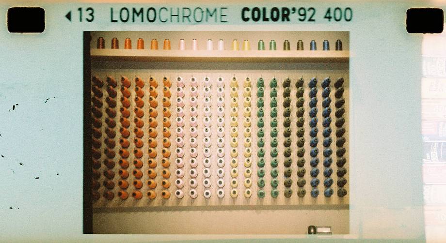 @d_chee | Lomomatic 110 自动玻璃镜头胶片相机 | LomoChrome Color '92 ISO 400 110 彩色负片