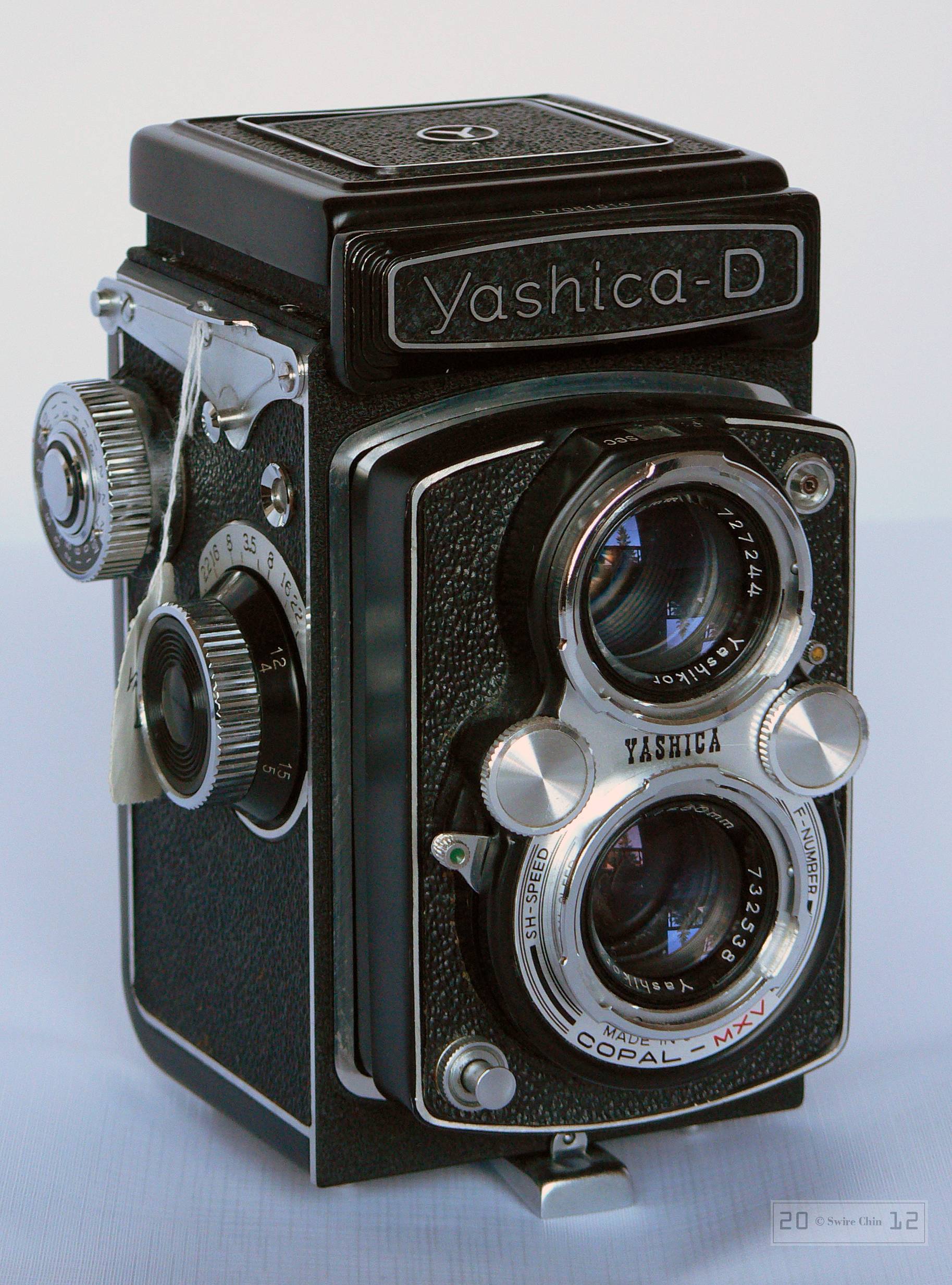 Lomopedia: Yashica D · Lomography