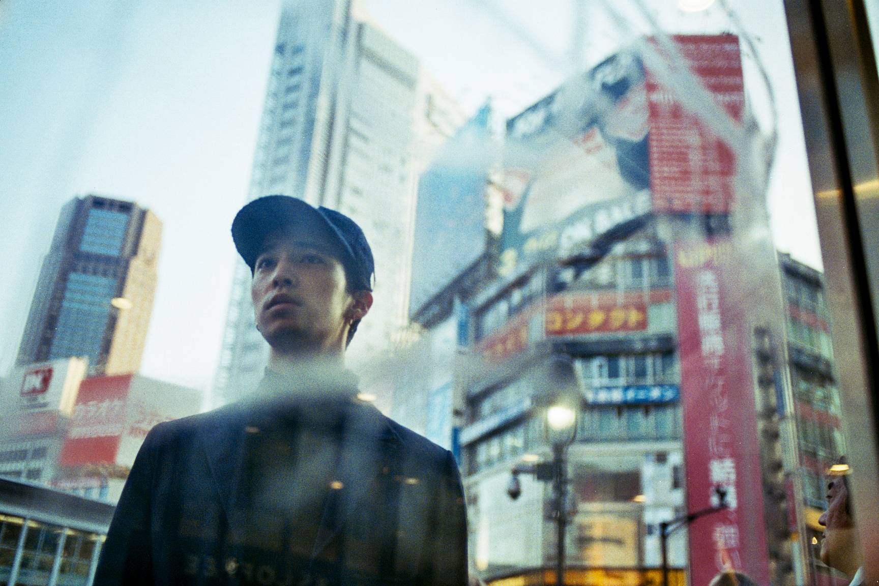 Petzval Artist: The Sensitive Vision of Théo Gosselin · Lomography