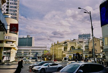 Camera: Nikon L135 AF · Lomography
