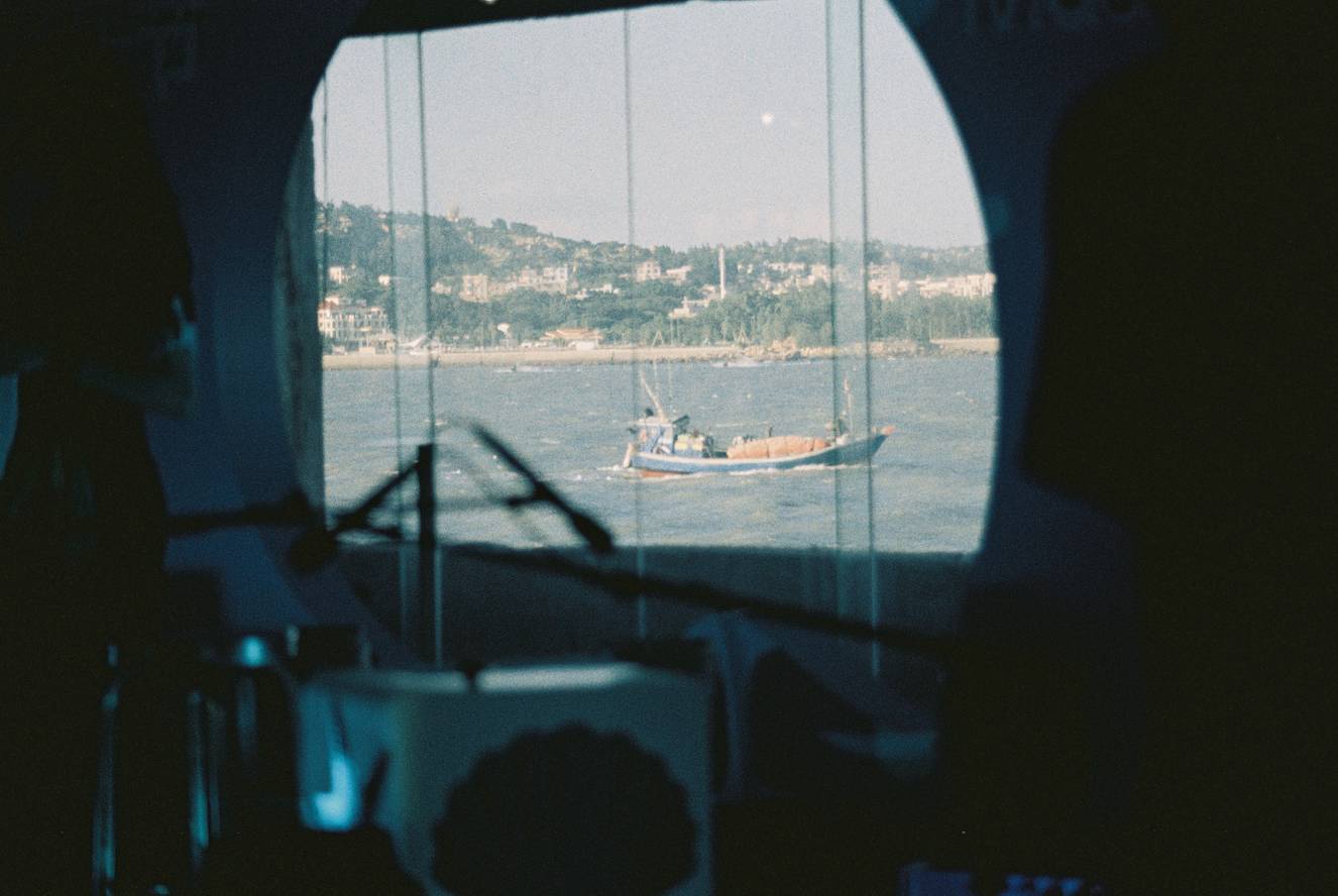 © 德铭 ｜ LomoChrome Classicolor ISO 200 135 经典版彩色负片