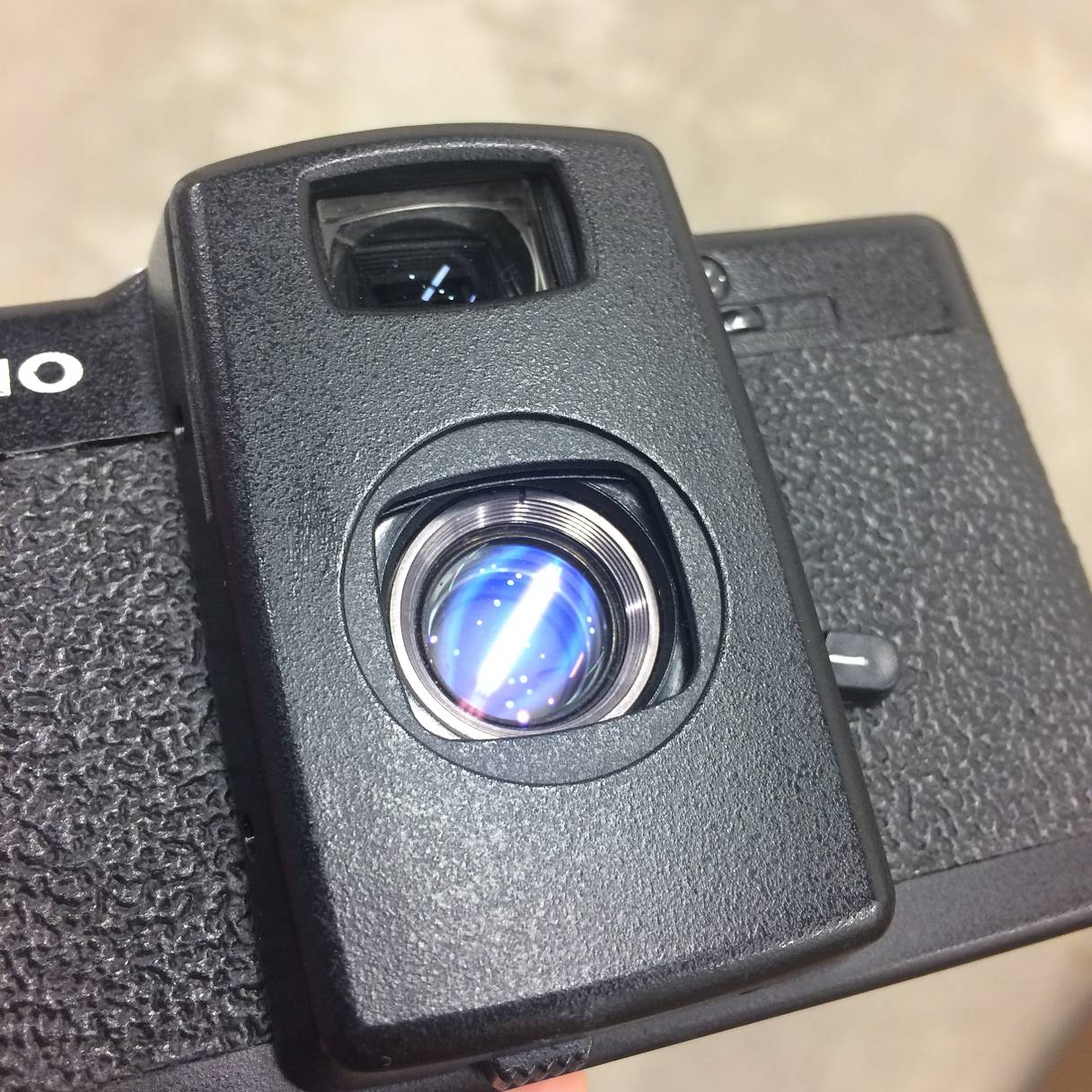 スタッフレビュー】Lomo LC-A+ · Lomography