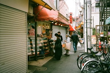 カメラ: FUJI AUTO-8QD · Lomography