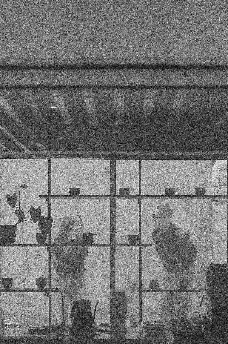© Martinus Ragita |  Lomography B&W ISO 400 Berlin Kino 135 柏林电影黑白胶卷