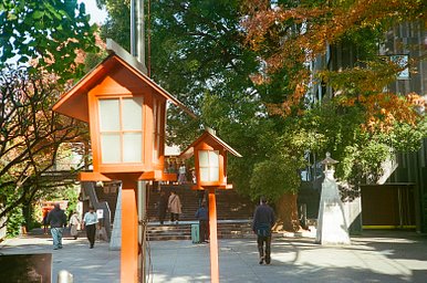 Camera: Canon Autoboy WT28 · Lomography