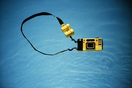 Reviewing the Minolta Weathermatic 35 DL