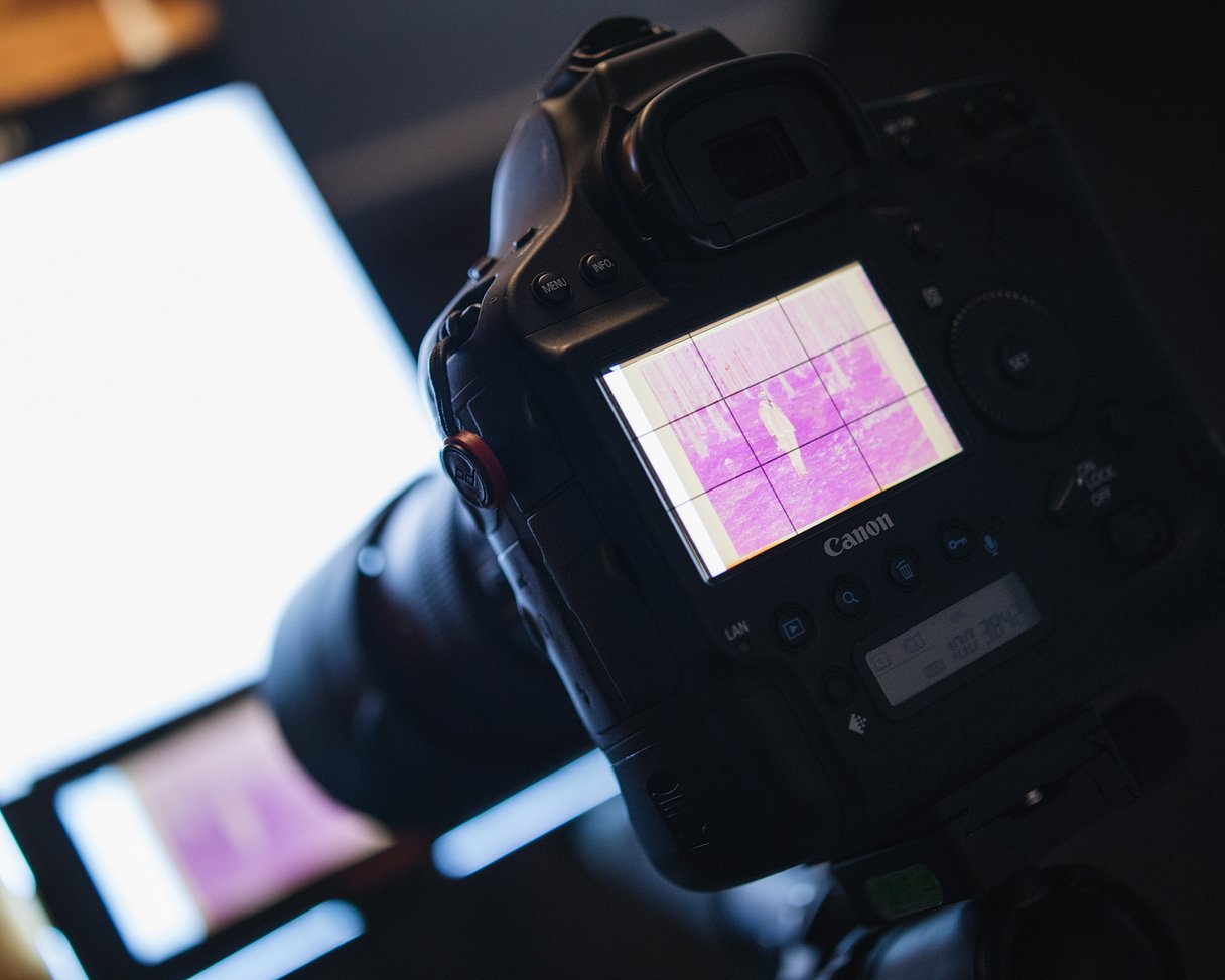 5+1: Scanning Films with the Digitaliza and a DSLR Camera · Lomography