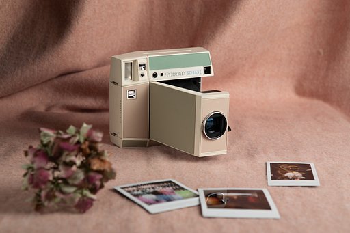 Lomo’Instant Square Glass Camera & Accessories Pemberley Edition