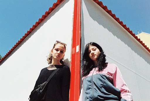 Meet LomoChrome Classicolor ISO 200: A Quietly Vibrant Take on Everyday Moments