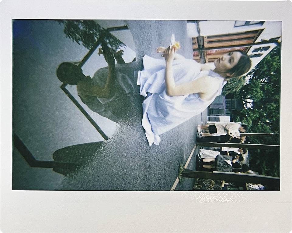 本次拍立得工作坊参与者作品，分别使用 Lomo'Instant Wide 宽幅拍立得相机－William Klein 传奇限量版 、 Lomo'Instant Square 方形拍立得相机套装 - 梦幻庄园版 及 Lomo'Instant Automat 自动拍立得相机－复古红色 拍摄