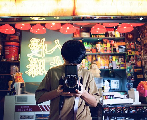 Lomography Partners: Time Fly Slow with Film of Hong Kong