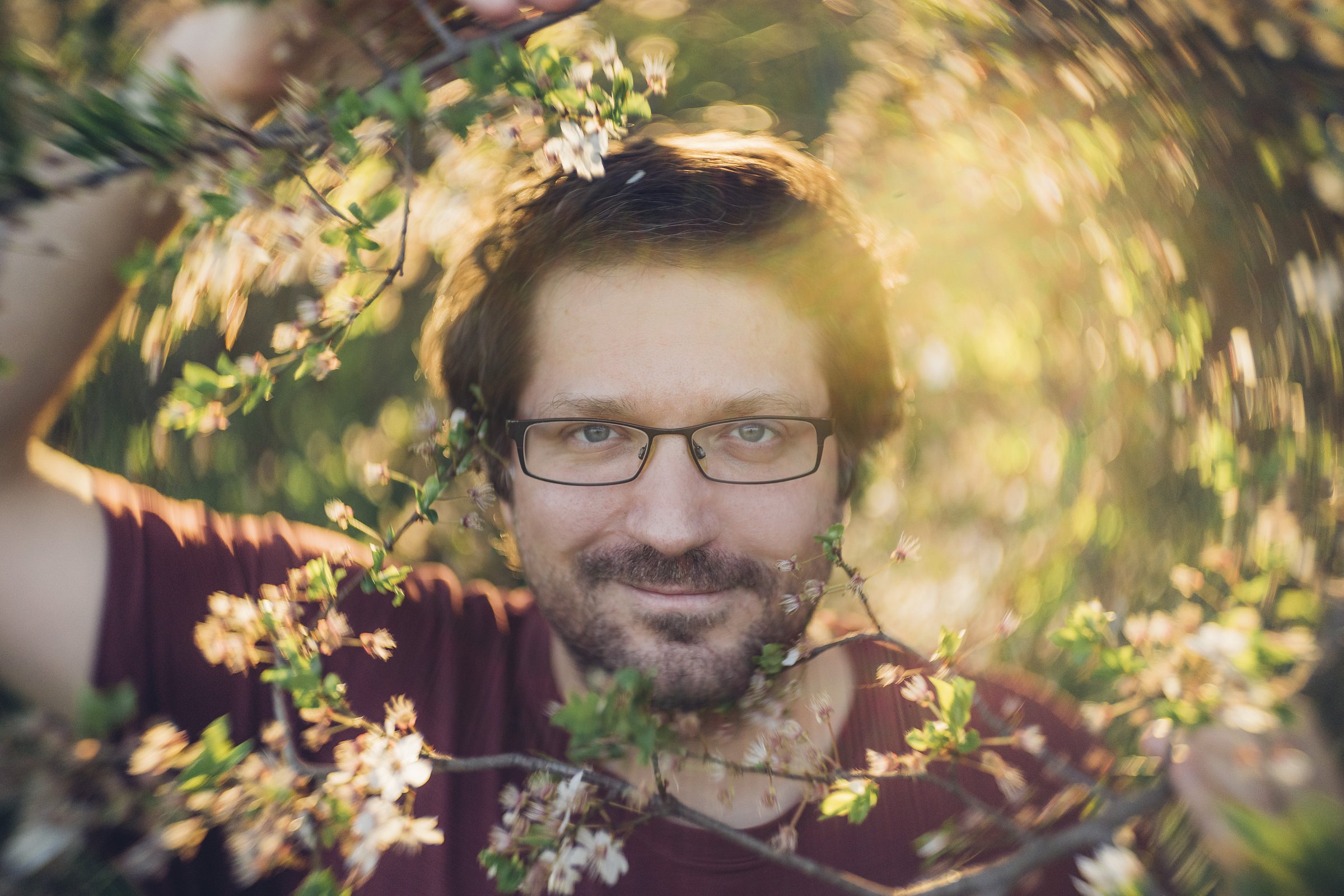 Petzval 55 mm f/1.7 MKII First Impressions with Axel · Lomography