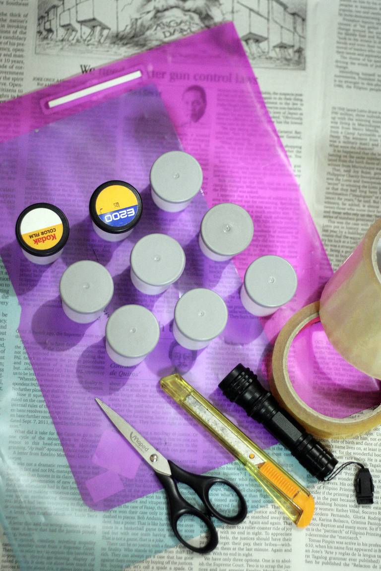 フィルムキャニスターを使って、カラーペンライトを自作しよう