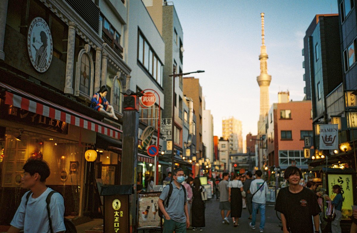 ロモグラフィースタッフがLomo MC-Aで撮ってみた (日本編) · Lomography