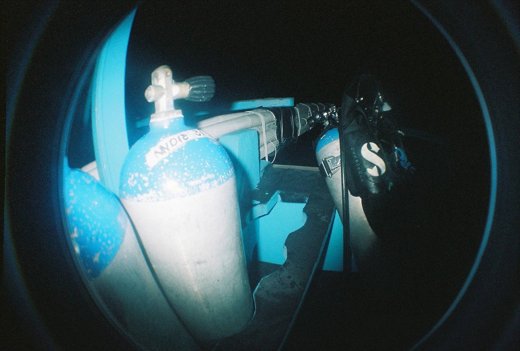 Andie Remulla 用 Fisheye No.2 135 第二代鱼眼胶片相机 和 Lomography Color Negative ISO 800 135 彩色负片胶卷 拍摄的照片