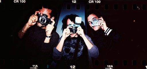 How to Wrap Up the Lomo Look this Holiday Season