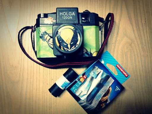 แก้ปัญหาการใส่ฟิล์ม Lomography 120 ในกล้อง Holga 120 แบบง่ายๆ