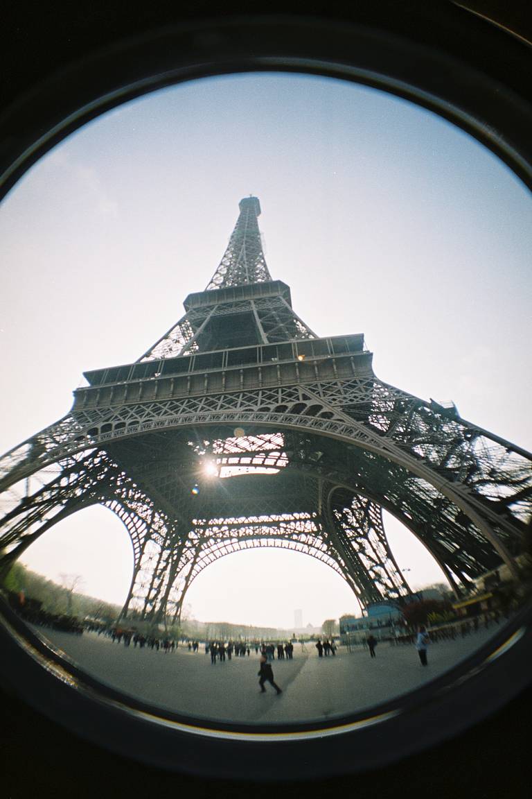エッフェル塔 · Lomography