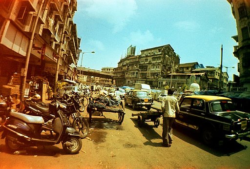 Markets of Mumbai - Chor Bazaar (Thieves Market)
