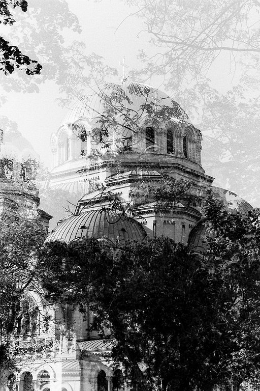 A Photographer’s Travel Guide to Sofia, Bulgaria: Best Photo Spots & Art Highlights
