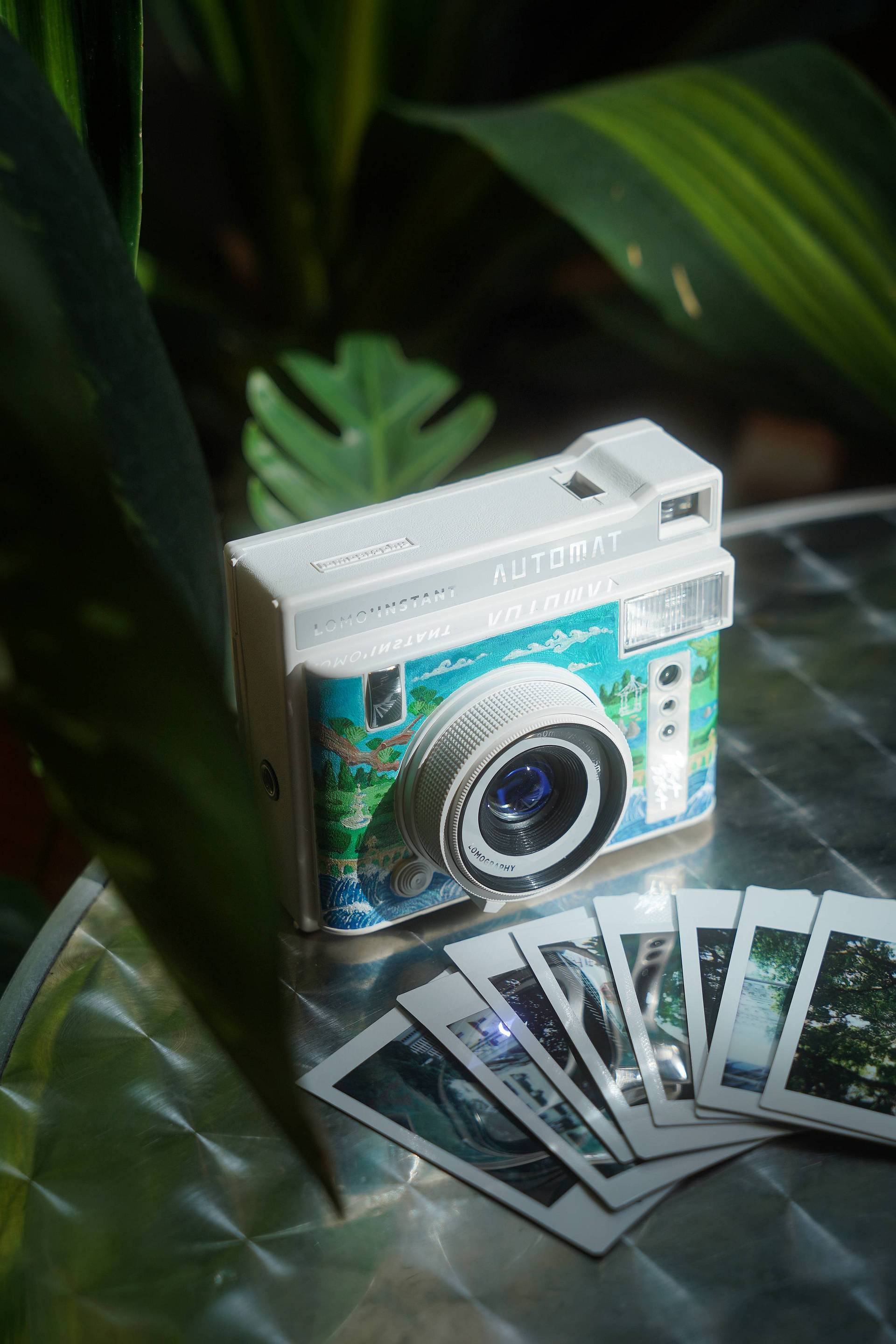 ©️ Enoch Wong ｜ Lomo’Instant Automat 拍立得相机－白色版本
