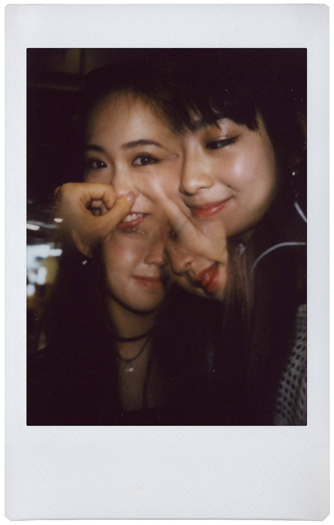 © Kay | Beanies | Lomo'Instant Automat Glass 广角玻璃镜头拍立得相机－雪山特别版