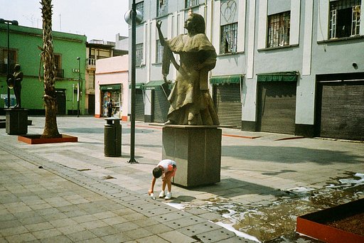 The Streets of Mexico: Christian Linares