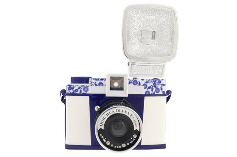 The Qing Hua Diana F+ by Dorophy Tang